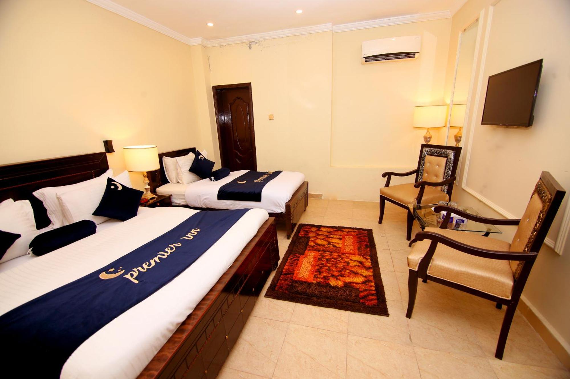 Premier Inn Johar Town Lahore Luaran gambar