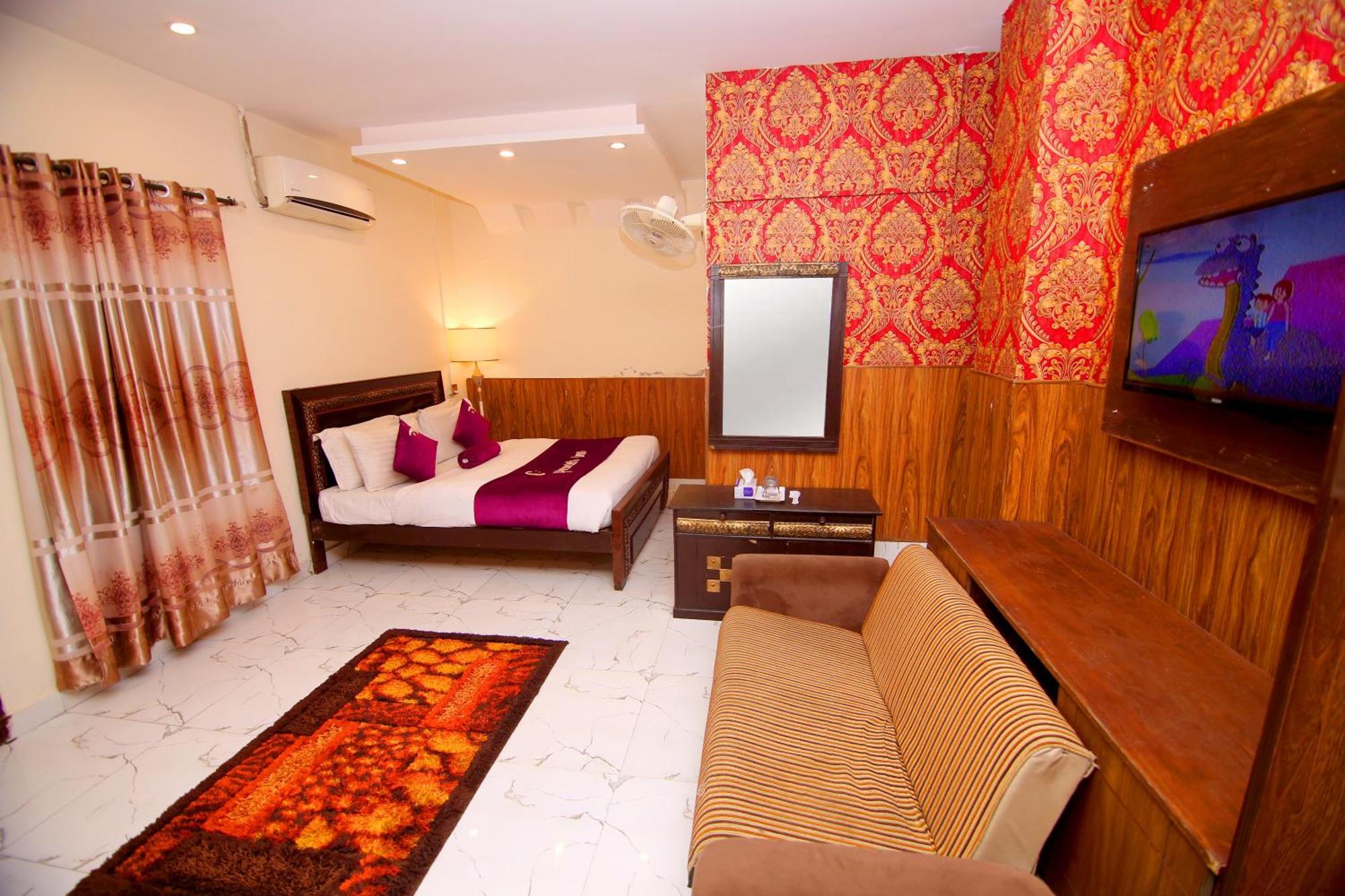 Premier Inn Johar Town Lahore Luaran gambar